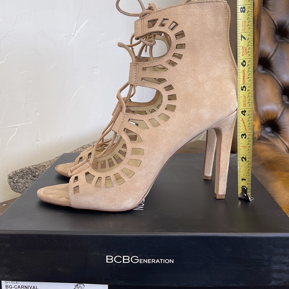 Bcbg Heals - image 3
